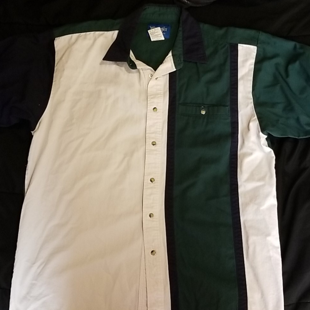 Wrangler button up